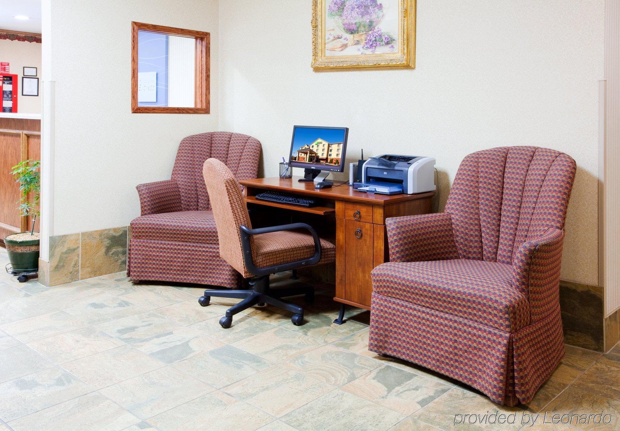 Holiday Inn Express Hillsville By Ihg Exterior foto